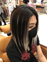 髪技空間アノン(anon)&nbsp;ハイライトエクステ