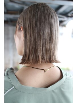 ノーマン(NORMAN) ミルキーベージュAラインボブ4　ダブルカラー　ケアブリーチ