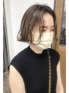 ミスターグッドモーニング(MR.GOOD MORNING) 重めボブ × 太細ハイライト