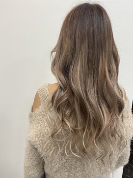 ビューティ スタジオ モッズ トウキョウ(beauty studio M.O.D TOKYO) エクステでグラデーションスタイル