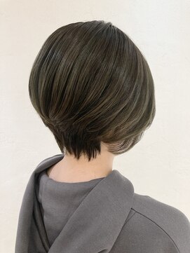 アロマヘアルーム 横浜店(AROMA hair room) 斜めバングデザインカラーグレージュカラーハイライト/横浜西口
