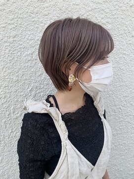 ブラン 阪急伊丹駅前店(Blanc.) 耳掛けショート ショートボブ ラベンダーカラー