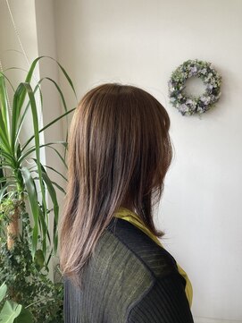 ケイズプラスカラン(HAIR AND MAKEUP K's PLUS calin) 【倉敷 沖/calin】ミディアムレングス