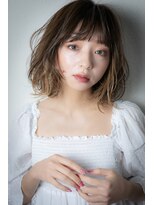 カバーヘアアンドスパ ブリス 浦和(COVER HAIR&SPA bliss)&nbsp;インナーカラー細めハイライト抜け感ミディアムv浦和20代30代