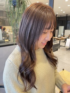 アチーブリス(achieve Liss) ショコラブラウン大人可愛い小顔レイヤーカットゆるふわロング