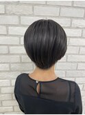 ショートボブ×マットアッシュブラウン