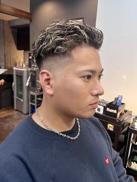 メンズ レオ 南森町店(men's LEO) スキンフェード×リバースパーマ×ハイライト