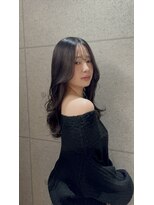 ウニュ(unu.)&nbsp;ロングヘア、レイヤースタイル、髪質改善トリートメント