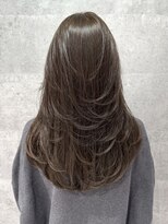 バランス 新宿(balance)&nbsp;小顔ロング×アッシュグレージュ×艶カラー×髪質改善