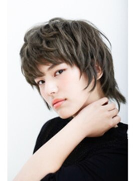 メルクマール(MERKMAL) 大人のウルフショート