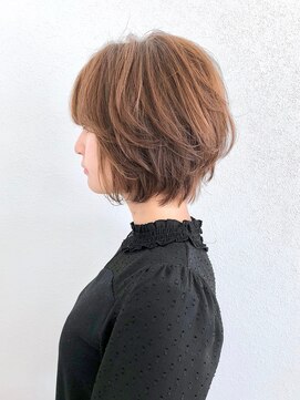 グリーン(green) ショートボブベージュiijima