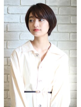エテバイリリア(ete by LILIA.) ショートボブ