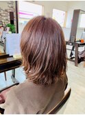 ミディアム・エアリー・ボブ