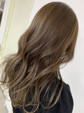 リシャルム 新保店(Re charme) ［Re Charme/近藤恭輔］グレージュ