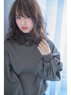 シザジー(SYZYGY) 大人かわいいAラインランダムウェーブ インスタ@toyamayouichi