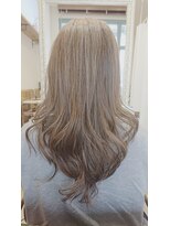 ヘアー アンド リラックス レーヴ 臼井店(Hair&Relax reve) アッシュグレー