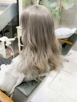 デイズ(days)&nbsp;アッシュベージュグラデーションカラー　days 原宿