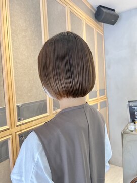 ガリカ 横浜(Gallica) 切りっぱなしボブ ミニボブ 纏まるショートボブ