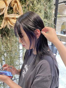 ゼスト 三鷹店(ZEST) 【ZEST三鷹 平野葵】インナーカラー × ラベンダーブルー