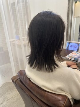 アドラーブル はなみずき店(adorable) 【ミディアムウルフ】【ナチュラル】