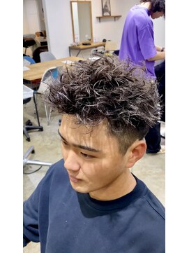 エルオム(EL.HOMME) スパイキーショート／刈り上げあり