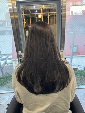 アリスバイアフロート 自由が丘(ALICe by AFLOAT) オリーブベージュ／抜け感レイヤーカット