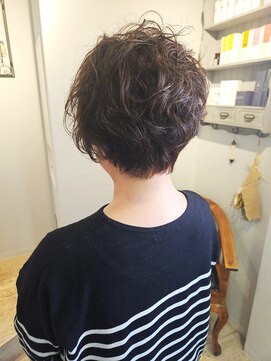 ヘア ケア ディエイチケー(HAIR CARE DHK) マッシュショートの柔らかパーマ