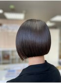 ぱつっとボブ丸みショートボブ美シルエット艶サラ髪