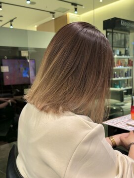 ウェイビィ 藤沢(WAVY) グラデーションカラー/ミルクティベージュ【WAVY藤沢】