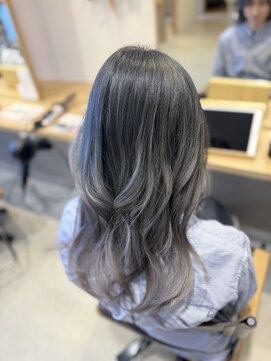 リム(LIM) ミスティシャドーグレージュ