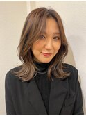 ミディアム韓国風くびれヘア外ハネボブ透明感ローライト