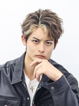 【かきあげヘア×ツイストスパイラル】流すスタイルで色気×男らしさ×大人っぽさを演出できる人気の髪型！