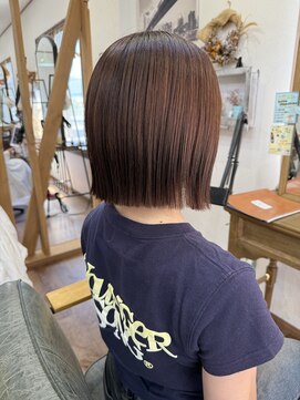 ニコラ(NICOLA) 顎下2センチボブ