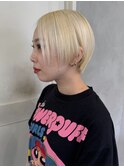ホワイトブロンド ケアブリーチ 抜きっぱなしブロンド