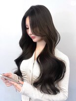 エル バイ アンキシム(elu by AHNKISM)&nbsp;韓国風レイヤーカット顔まわりくびれワンホンヘア心斎橋