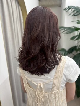 ロウ 町田(ROW) 働く大人女性の為のカット×カラー【ROW町田】