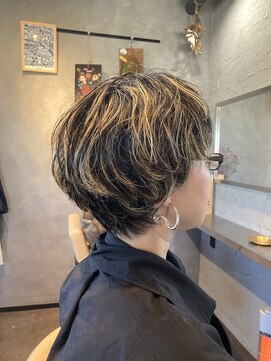 アイン 九品仏(EIN) くせ毛ショートボブ