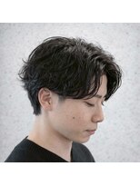 ユラ 中野(Yula)&nbsp;リバースセンターパート/ニュアンスパーマ/ダウンバング[中野]