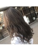 アッシュグレイ