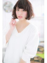 横顔美人のアンニュイボブa