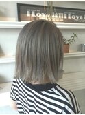 Aimee 町田 切りっぱなしボブ×オリーブシルバー