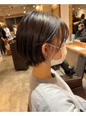 ショートボブ