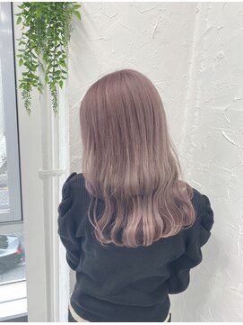 プライズ 表参道原宿店(prize) ホワイトピンクベージュ/ペールピンク/ハイトーンピンクカラー
