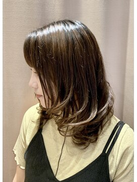 アンチェ(Anche) ミディアムレイヤー