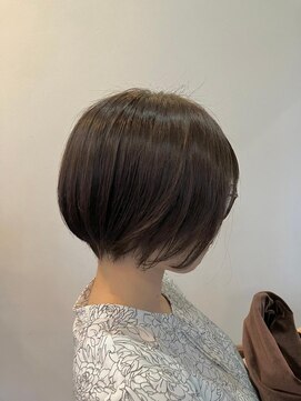 ニコ(Nico) アッシュカラー