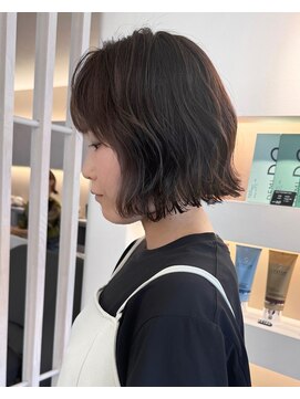 ビファイン 本店(Befine) オリーブカラー と 外ハネボブ★