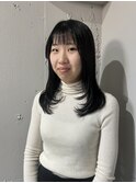 ミディアム顔まわりレイヤー