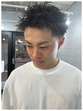 刈部倶楽舞 難波店 スパイキーショート×ソフトツイスト