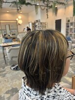 ボンドヘアステージ 良福寺店(BOND hair stage) 細めハイライトでつくる、柔らかレイヤーボブ