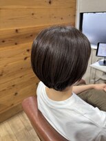 リーク(LEEK)&nbsp;大人のツヤ感ショートボブ